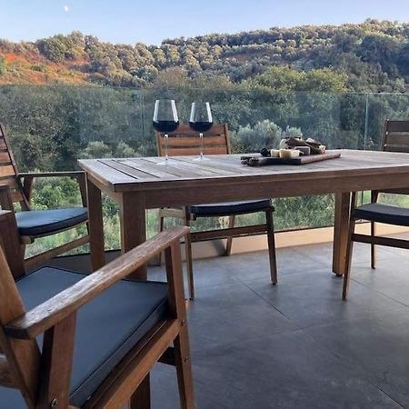 Ek Ornelakis, Luxury Country House With Jacuzzi Hanya Dış mekan fotoğraf